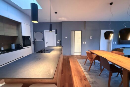 6wnO331tLJez0MvsQnVD64