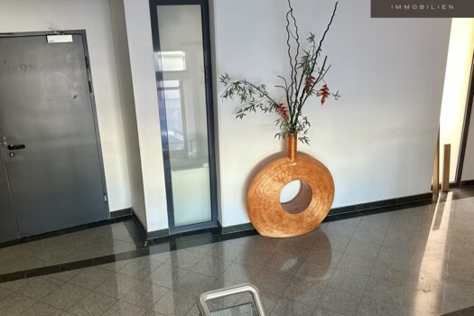 7A77FkPZbZKyZrA78B87wb