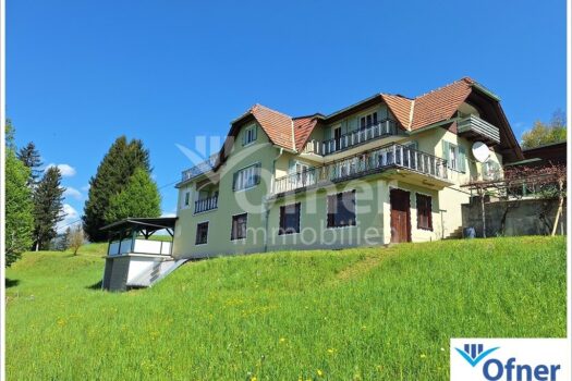 7FhJApxOeYE7t6e5DogrE8 1