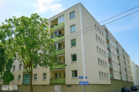 7LjVKM0kY2OVmCBci1XaxI