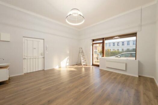 7chcMNFoj52nErqLxh7fX4