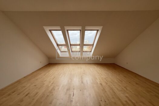 7xVaXg0epSNVv4yNq1YTPv