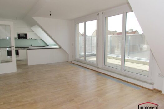 RUHELAGE und ZENTRUMSNÄHE: Wohntraum im Dachgeschoss mit Balkon! (Mietbeginn 01.03.2026) AqM I2fGu