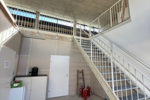 EK9eEaYIeeUjChMIzt38a