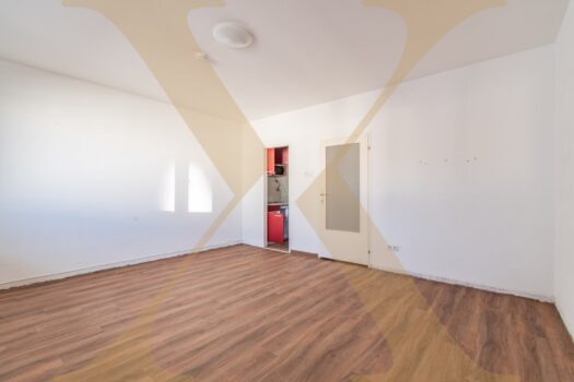 Wohn-/Ess-/Schlafbereich I