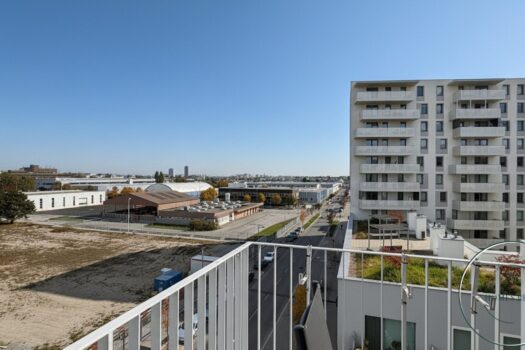 NW1Oq1TimkqUo50EZvb2Q