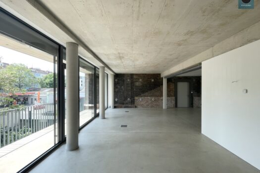 wy9yvdMfkck0NRElShCcE