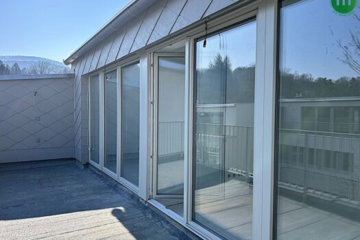 östlich ausgerichtete Terrasse