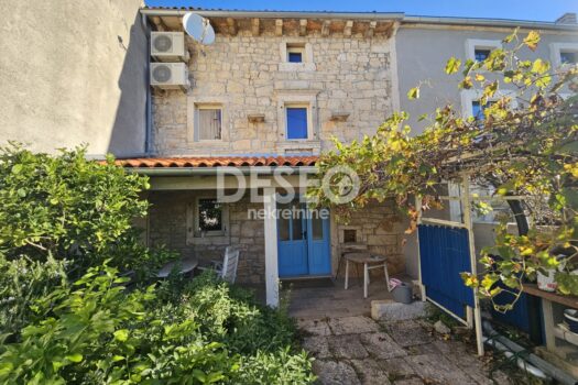 Haus Rovinjsko Selo, Rovinj, 110m2 1759480823 20251003 090714