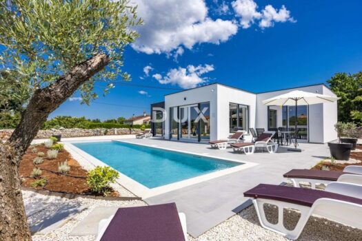 1761299496 1000028760