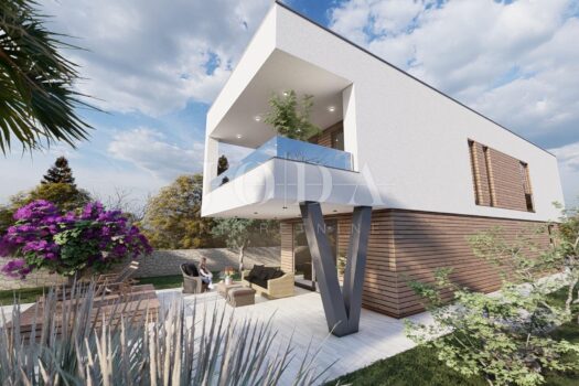 1764560299 324204784 631373 0