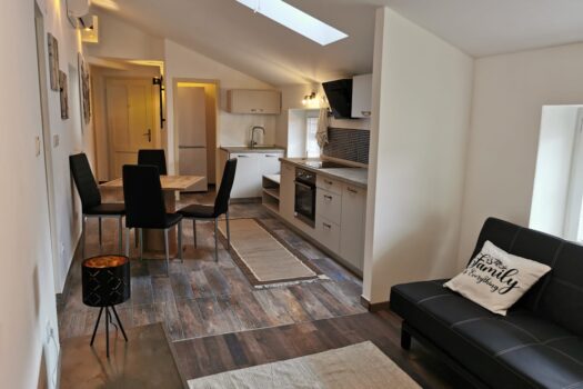 1764776799 stan potok 2