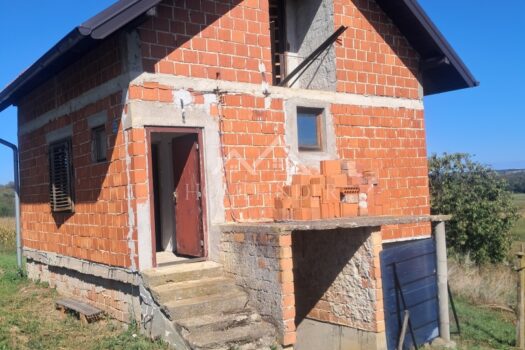 1764783220 20250918 141327