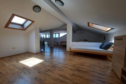 1765222230 uzpi3ax8jdn9owdxdybl