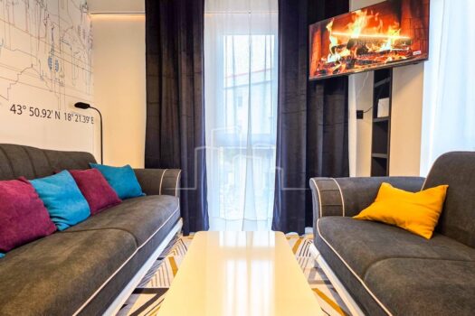 1765269391 20251208 130548