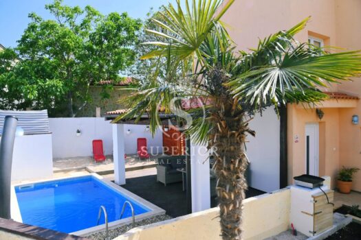 KRK, DOBRINJ – HAUS MIT POOL UND 2 GETRENNTEN WOHNUNGEN 1765392198 1b7ecfb6 6b51 42c7 a7d7 0f779d0792d9