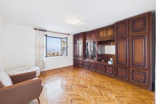 1765456784 crikvenica stan s 3 spavace sobe 18