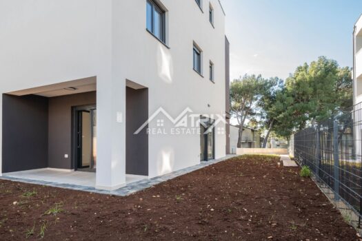 1765561220 mm 12 of 51