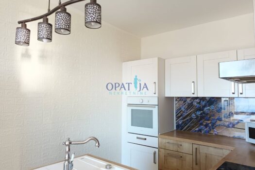 1765650989 1765647998926