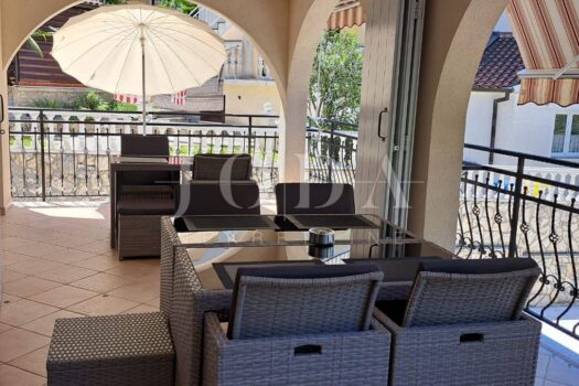 1765704872 1721091174 531582 0