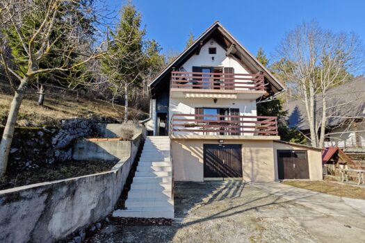 1766422987 kuca lic1 1