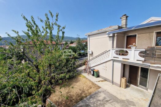 1766487198 b547021e f634 44bb 8ed4 e5ec569e3f65