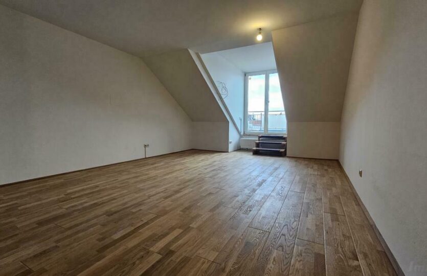 großzügiger Wohnbereich