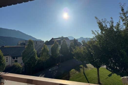 1CiQULYEOJBGol4BVUaVZ8