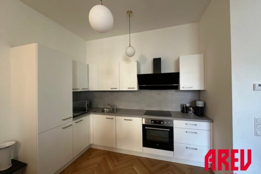 1EsmA1Xj5eLfYyb1dh0lMT