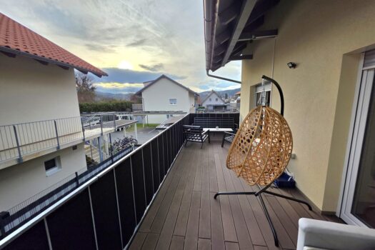 Moderne Jungfamilienwohnung mit sonnigem Balkon! Balkon