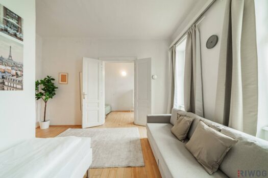 RETRO-CHIC II 2 ZIMMER ALTBAUWOHNUNG II 1. OG MIT LIFT II 53m² EIGENGARTEN II AIRBNB oder SELBST EINZIEHEN II SOFORT NUTZBAR II NÄHE U6/AKH/VOLKSOPER/WUK 1U6BdLi2ykkNlC7o4SjQ2h
