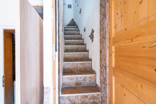 1VVGb349qBfSYmxmnfYa8g