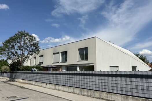 Ruhig gelegene 2-Zimmer Garten-Wohnung mit großem Garten und Küche inkl. 1gclaeT9yezBgDoZoaySbF 1