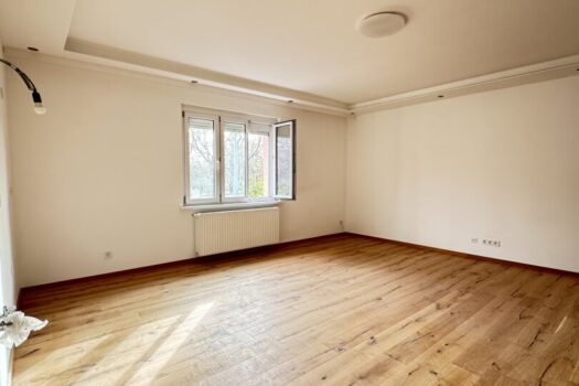 26C8fQp0N0ccxvcCbgbAPe