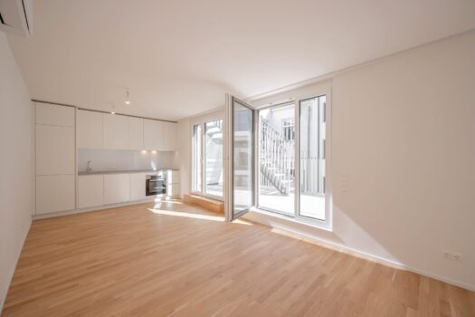 27NndHsrlMSwHBlco7eZF0 1