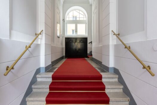 2WpCbvSw0NnkiXnINx3Azl