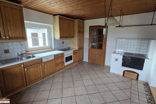 33jyT7EB9ABKzJ8AfzETbL