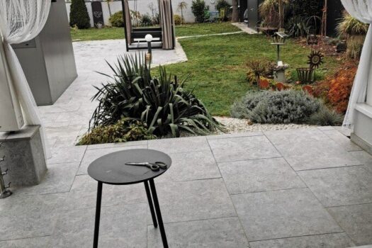 3Grxy8JzLh8RdaNvo4ZUoM