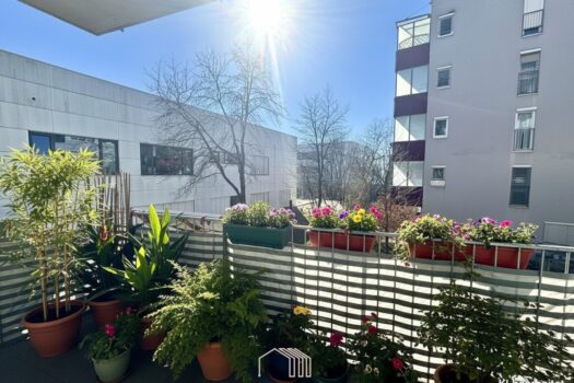 3HrBpEE3XfFLUE7x9RVNkO