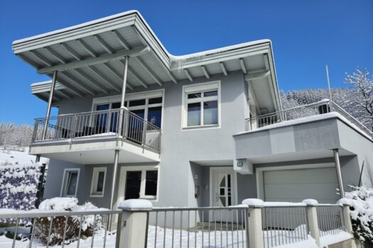 Gepflegtes Wohlfühlhaus in Aussichtslage Außenansicht
