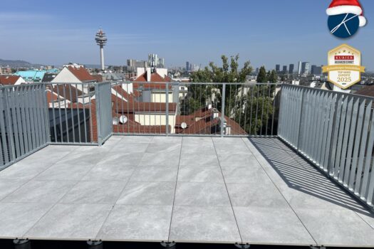 Superprojekt: ''Über den Baumwipfeln Terrasse Top 52