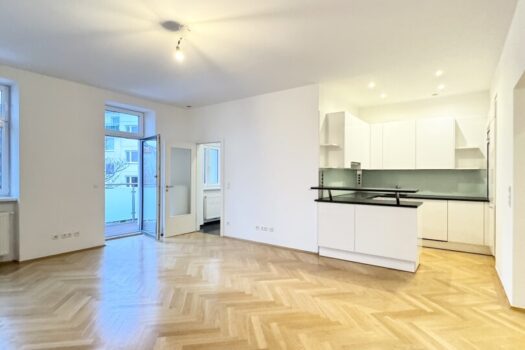 3h0AzvVr1iHeNrfJzLaN2v