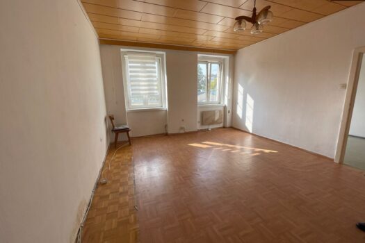 3ttuiM7TV5J0EqoyBwEUmJ