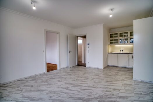 41pn6pupZN1mxLv9Lm5jNJ