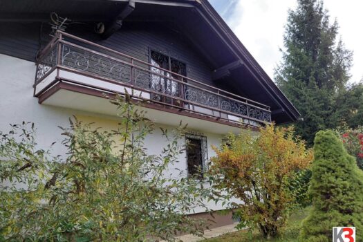 4Ql8d71tEQEIMChZWO3eDB