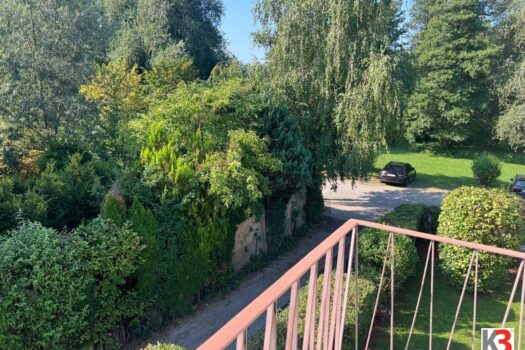 4UProUEURVHS18XcgqZxxn