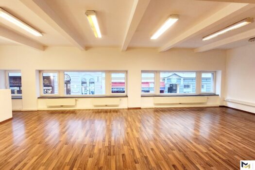 4VjqLfJhgl5Z0dBfvKC7oE