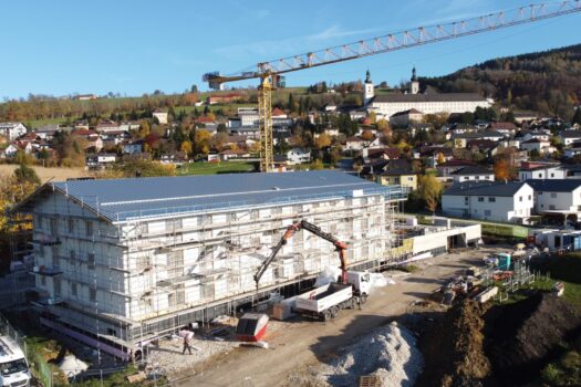 4fCtBwhzBzTRIkoytfVDWq