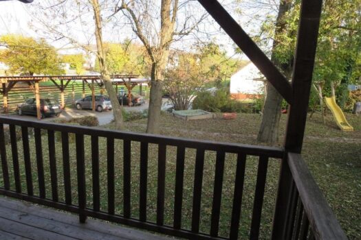 * * Anlegerwohnung mit großem Balkon, Garten und eigenem Carportplatz nahe Ortszentrum! * * 53a7QD6mjLECzqckxBwfCw 1