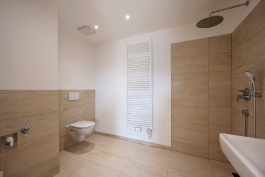 5hr4SqCGsIqvDk2CdWEHrl 15